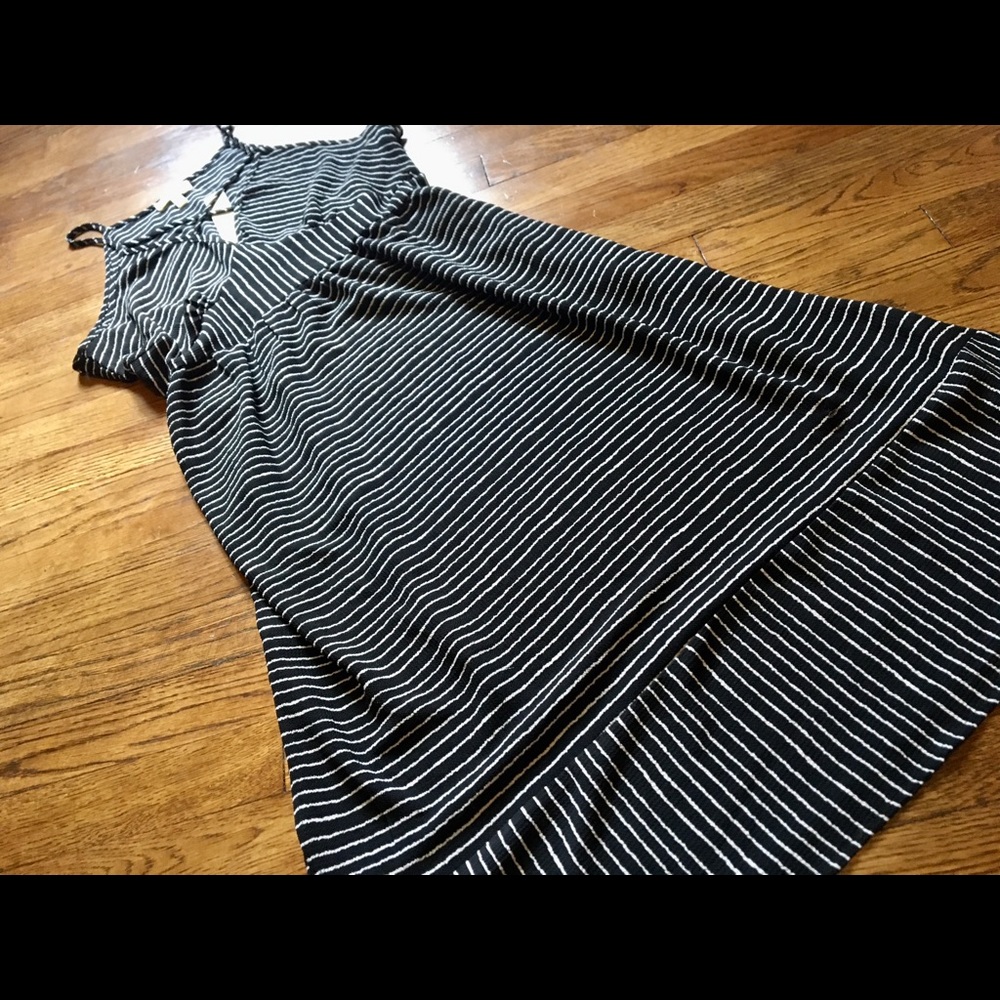 Monteau Black & White Strappy Midi Dress Cover Up